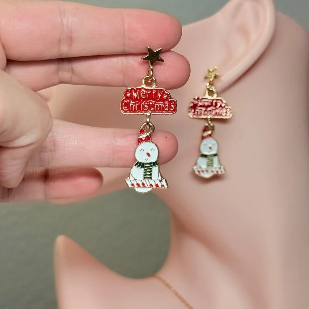 Snowman Christmas Earrings ⛄️